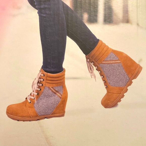 Brand new box. Serra boots size 10 - Picture 1 of 4